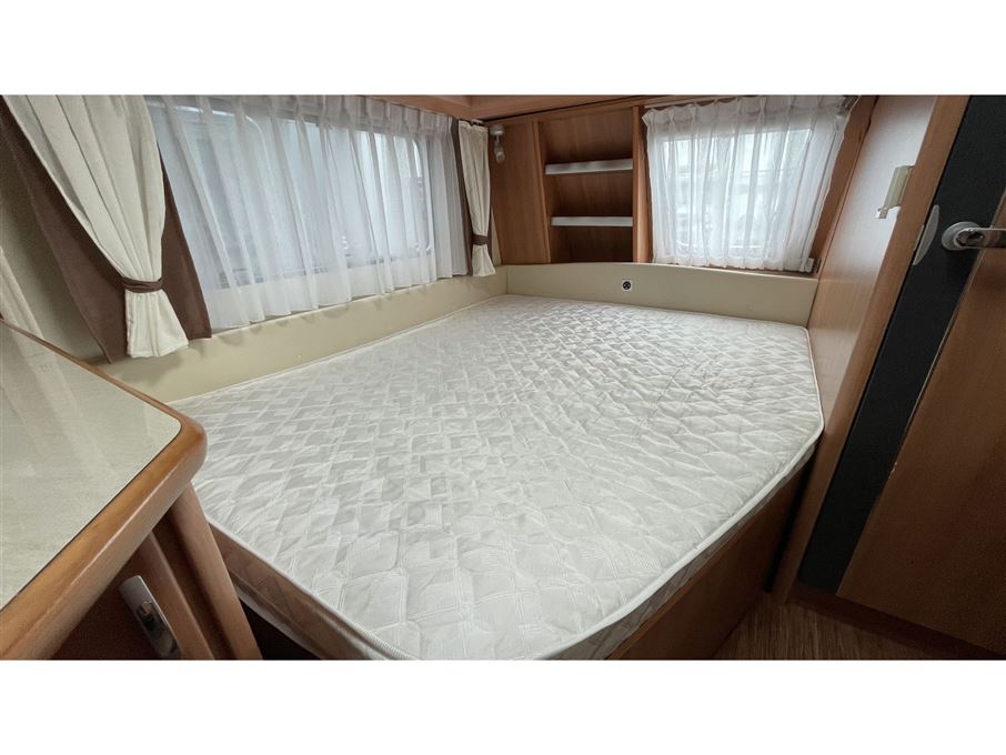 Hobby De Luxe 650 KMFe